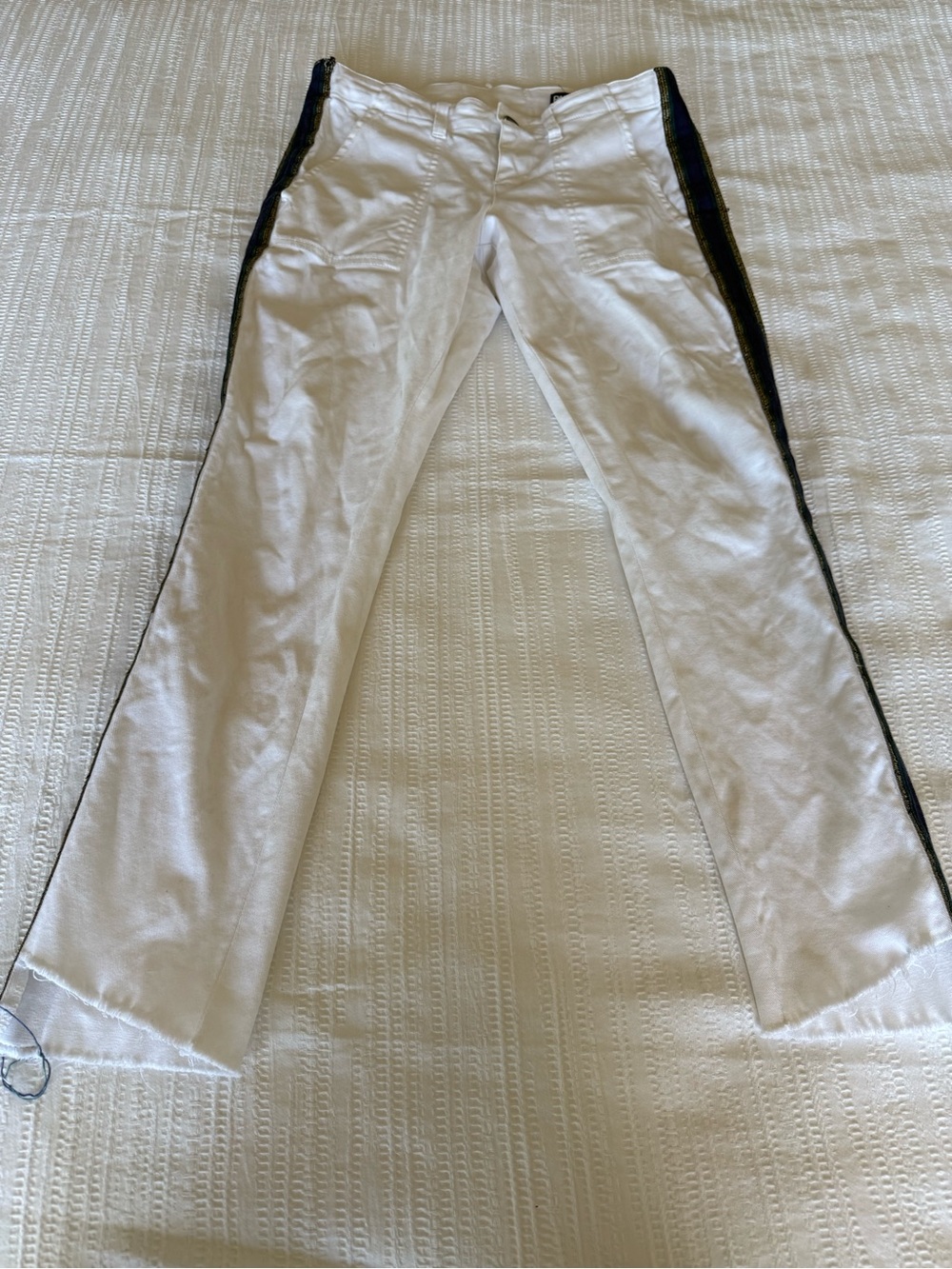 Pam & Gela Women’s Skinny Designer White Side-Stripe Denim Pants size 25 W